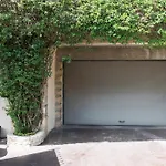 Immogroom - Luxury Villa With Swimming Pool In City Center